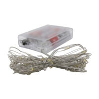 Imagen de Luces LED x50 luciérnagas de alambre, 3AA, en caja PACK x10