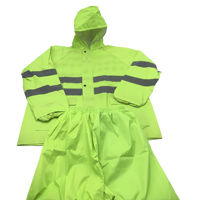 Imagen de Equipo de lluvia con cinta reflectiva, en bolsa, varios colores