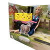 Imagen de Muñeca, con tractor y accesorios, en caja