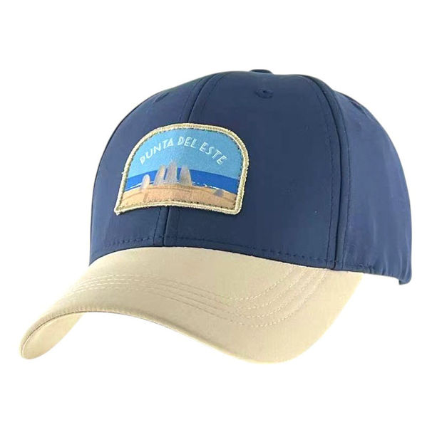 Imagen de Gorro con visera, Uruguay con aplique PUNTA DEL ESTE , Armoric