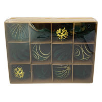 Imagen de Bolas navideñas x12 6cm, textura símil terciopelo VERDE, en caja